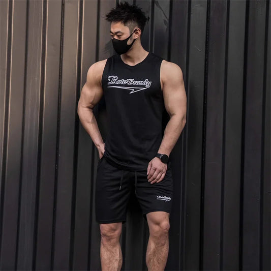 Ensemble de sport décontracté