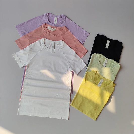 T-shirt de sport à manches courtes col rond